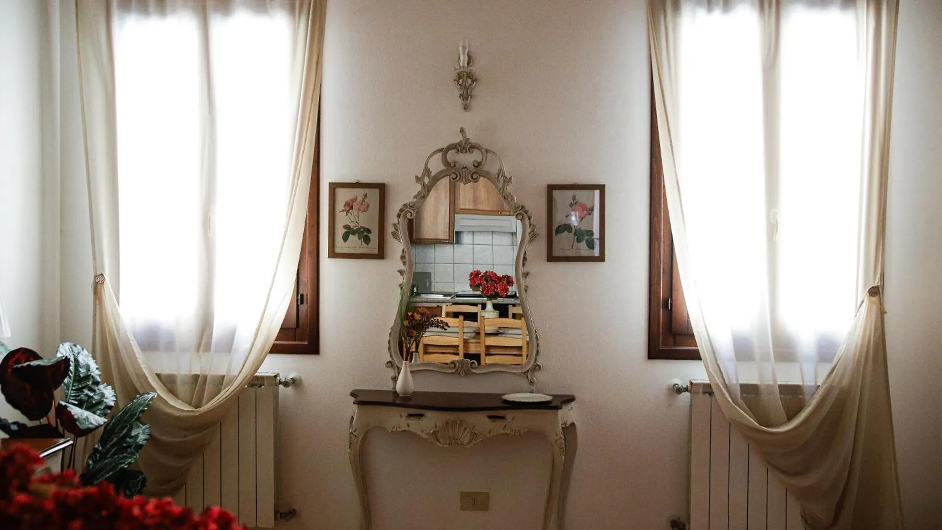 Floreal House - Classic Style Apartment Rovigo