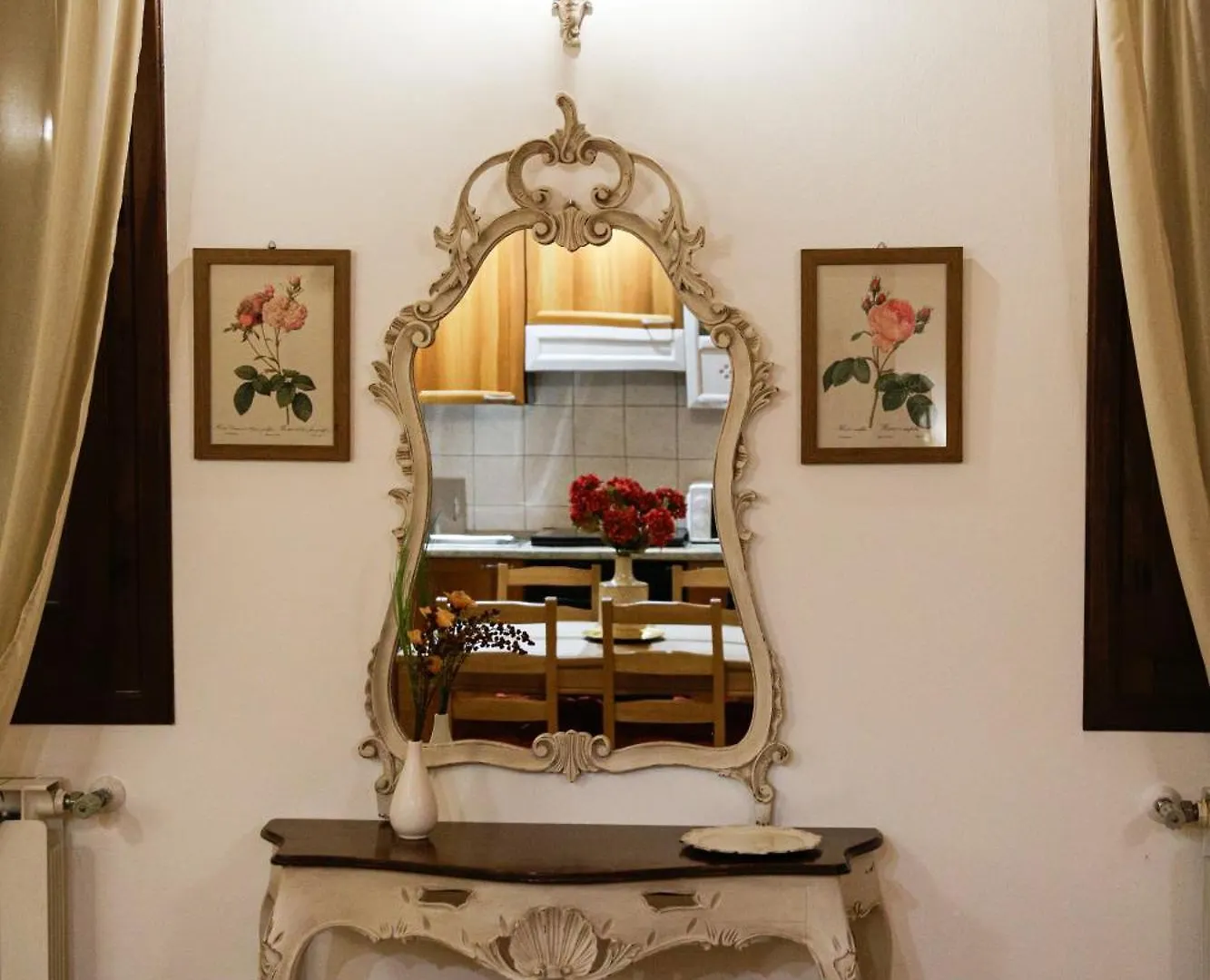Floreal House - Classic Style Apartment Rovigo