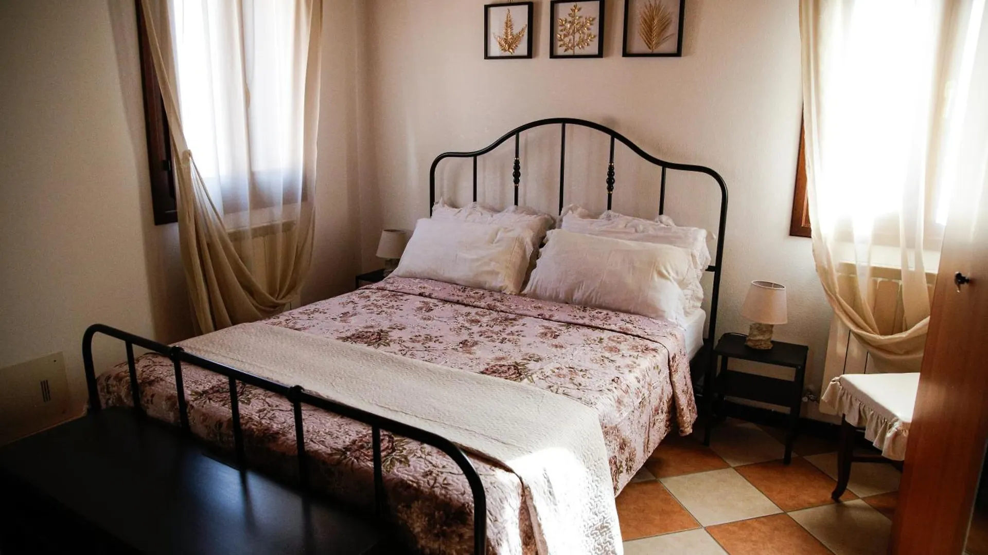 Floreal House - Classic Style Apartment Rovigo