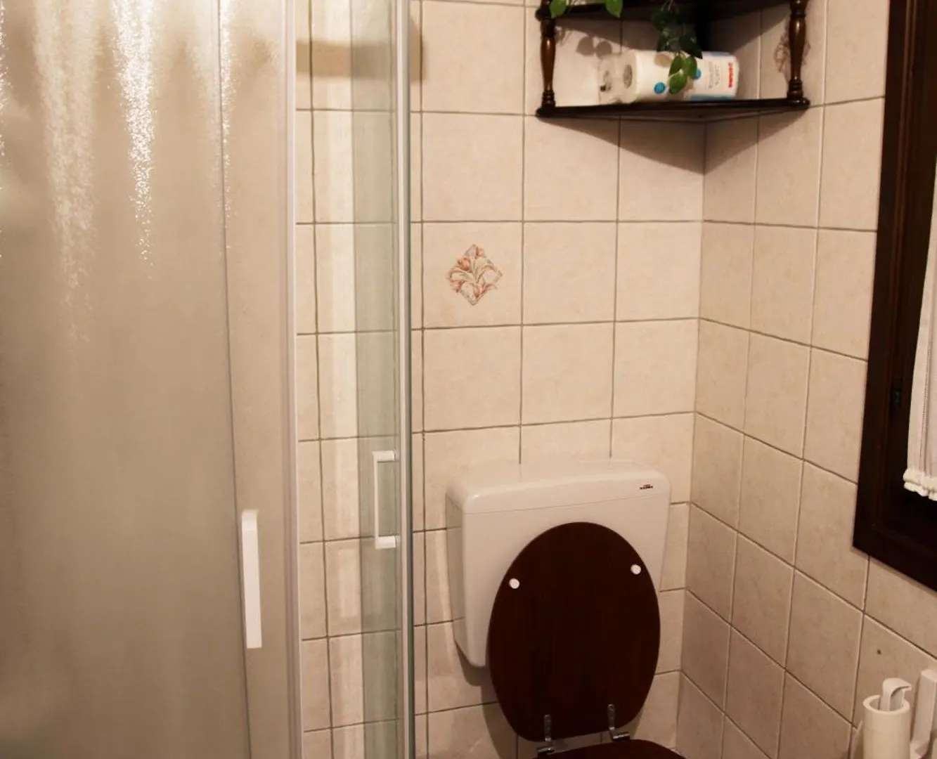 Floreal House - Classic Style Apartment Rovigo Italia
